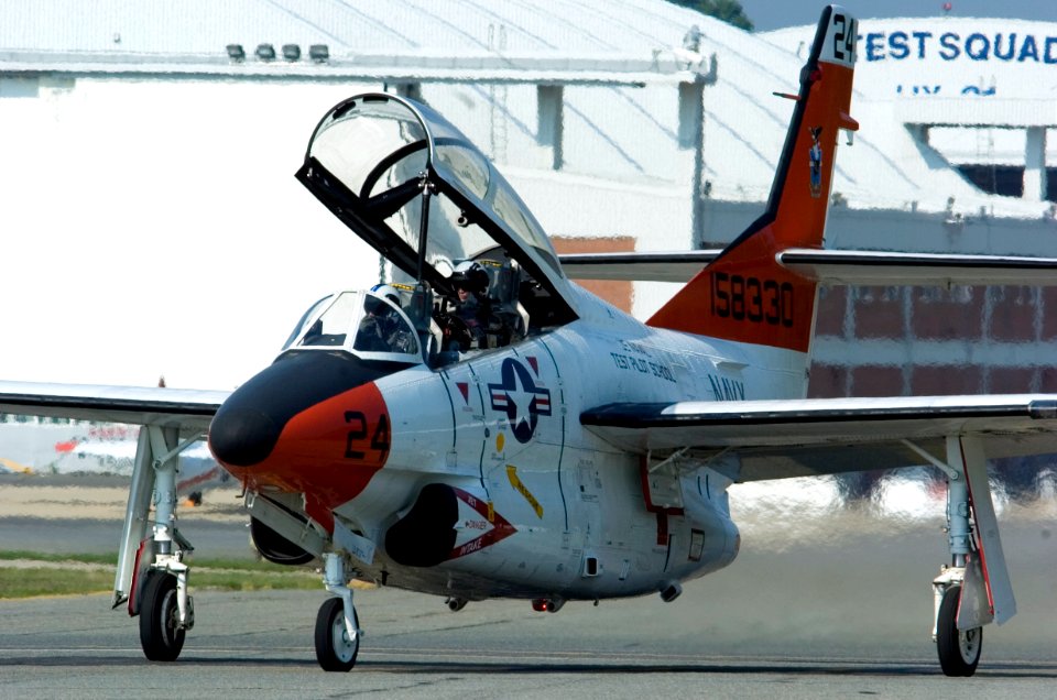 US Navy 050802-N-0295M-018 A T-2C Buckeye, assigned to the U.S. Naval Test Pilot School, taxis to the active runway prior to a training flight from Naval Air Station Patuxent River, Md