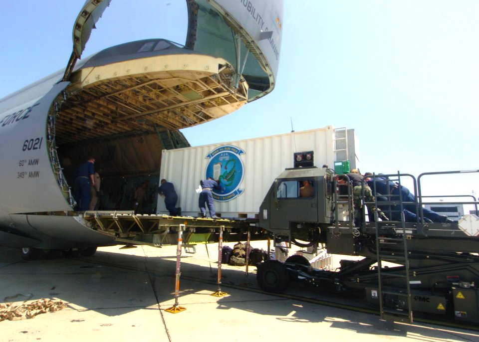 US Navy 050805-N-7949W-002 Pallets of gear and other supplies necessary to provide assistance to the trapped, Russian mini-submarine Priz were loaded aboard an Air Force C-5B Galaxy aircraft