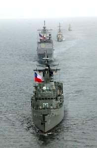 US Navy 050809-F-4883S-179 The Peruvian frigate BAP Villavicencio (FM 52), the U.S. Navy guided missile cruiser USS Thomas S. Gates (CG 51) and the Chilean frigate BACH Almirante Williams (FF 19) underway in formation