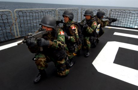 US Navy 050812-F-4883S-127 A group of Peruvian Navy special warfare operators practice maritime interdiction operation drills on the Peruvian frigate BAP Villavicencio (FM 52) during PANAMAX 2005