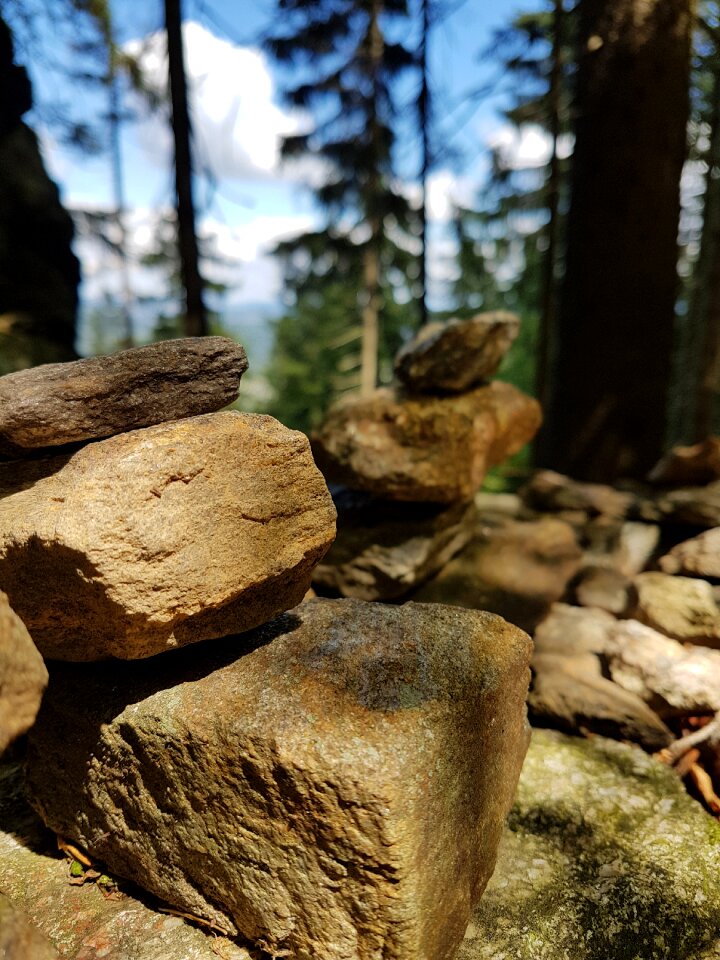 Stone sun stack