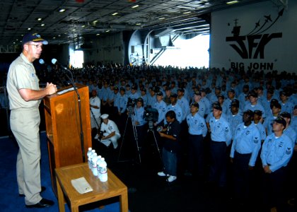 US Navy 050818-N-8704K-001 Chief of Naval Operations (CNO) Adm. Mike Mullen holds an all hands call for enlisted Sailors of Naval Station Mayport