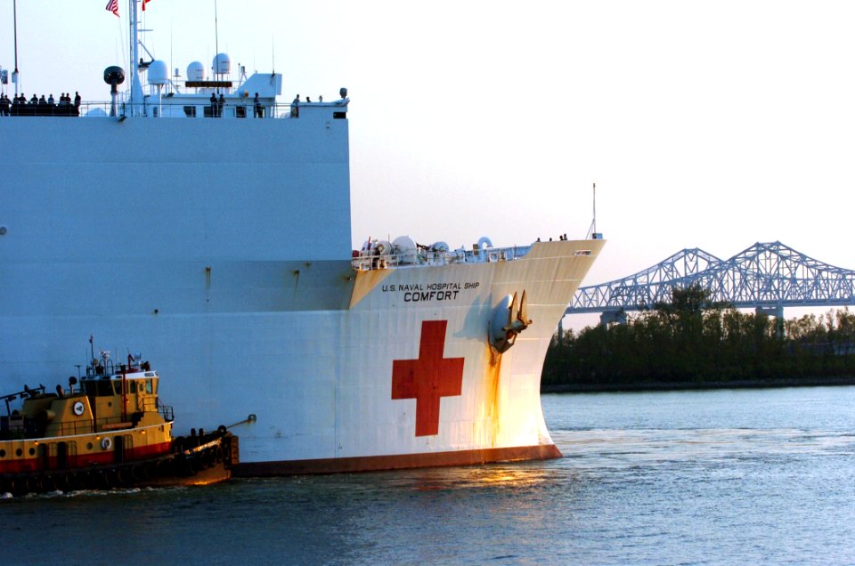 US Navy 050928-N-2653P-077 The Military Sealift Command (MSC) Hospital ship USNS Comfort (T-AH 20) prepares to pull into port at Naval Support Activity (NSA) East Bank, New Orleans