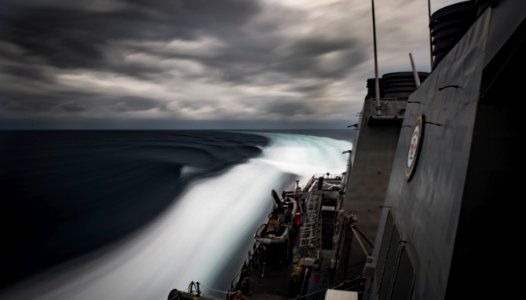 USS Carney (44213899411)