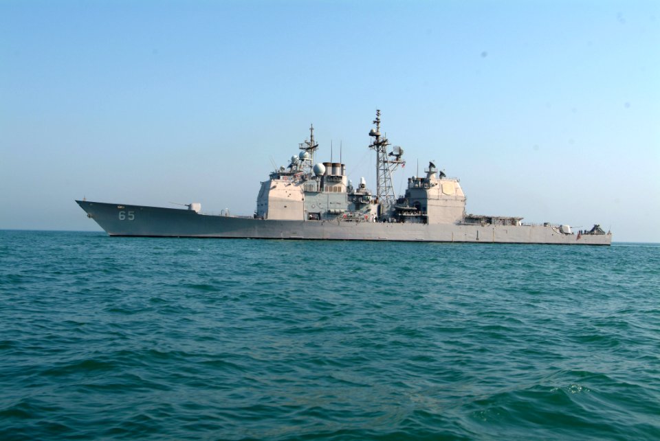 US Navy 051013-N-0962S-193 The guided missile cruiser USS Chosin (CG 65) conducts operations while underway in the Persian Gulf