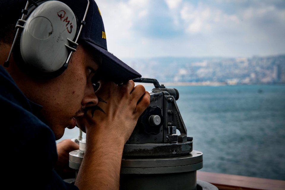 USS Carney Arrives in Haifa, Israel (43878352251)