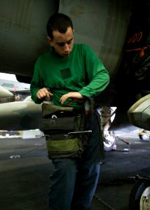 USS Carl Vinson (CVN 70) 150216-N-KB426-013 (16530953386)