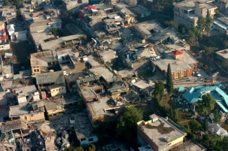 US Navy 051013-N-8796S-110 The city of Muzafarabad, Pakistan lays in ruins after an earthquake that hit the region photo