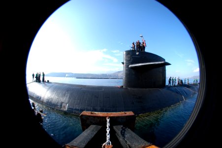 US Navy 051014-N-0780F-005 The Los Angeles-class fast attack submarine USS Philadelphia (SSN 690) arrives in Souda Harbor for a routine port visit