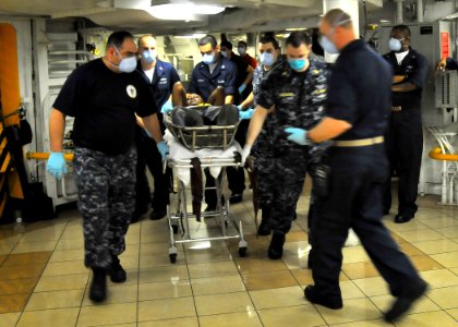 USS Carl Vinson relief operations 100112-N-RI884-065