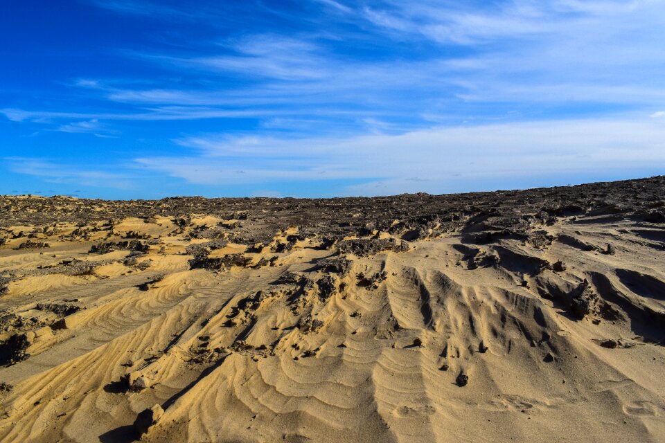 Dune bizarre sand formations natural spectacle