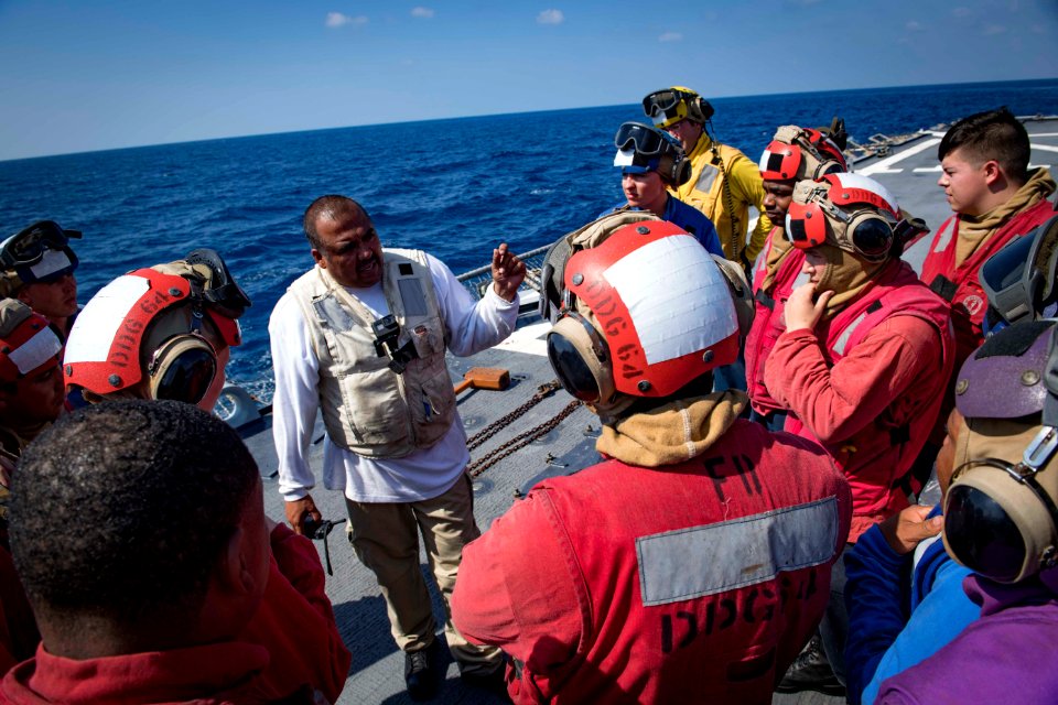 USS Carney Participates in Exercise Reliant Mermaid (43035453145)