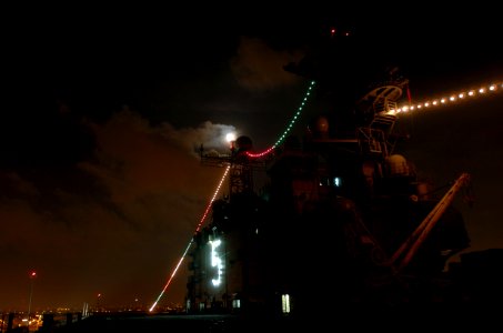US Navy 051216-N-9866B-170 The amphibious assault ship USS Peleliu (LHA 5) displays her holiday lights in her homeport of Naval Station San Diego