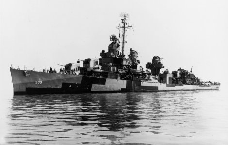 USS Converse (DD-509) in San Francisco Bay, California (USA), on 9 October 1944 (NH 95051)