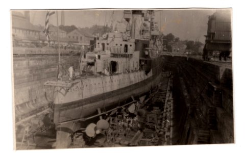 USS CONCORD CL-10-