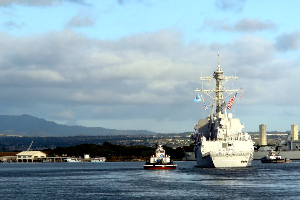 US Navy 060105-N-9643K-003 The guided missile destroyer USS Chung-Hoon (DDG 93) departs Pearl Harbor on its maiden deployment