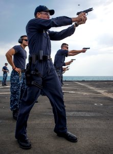 USS Comstock (LSD 45) 141031-N-CU914-330 (15585124618)