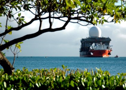 US Navy 060109-N-3019M-010 The heavy lift vessel MV Blue Marlin enters Pearl Harbor, Hawaii, with the Sea Based X-Band Radar (SBX) aboard