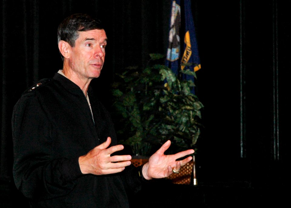 US Navy 051215-N-1464F-002 Commander Naval Submarine Forces, Vice Adm. Chuck Munns, talks with over 200 submarine officers