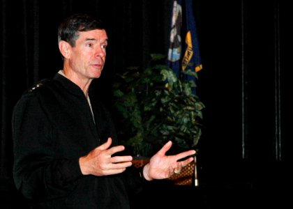 US Navy 051215-N-1464F-002 Commander Naval Submarine Forces, Vice Adm. Chuck Munns, talks with over 200 submarine officers