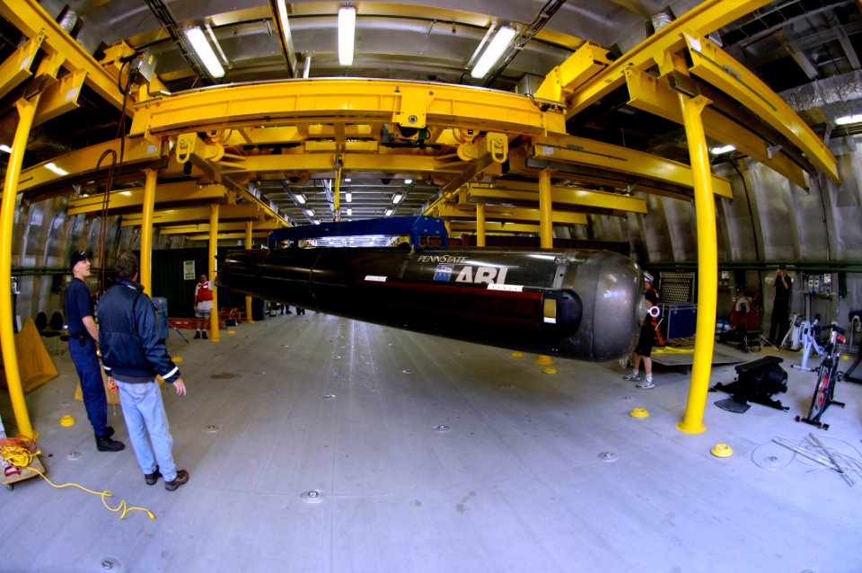 US Navy 060130-N-7676W-219 The Seahorse-class Autonomous Underwater Vehicle (AUV) from the applied research laboratory at Penn State University is maneuvered into position in Sea Fighter's (FSF-1) mission bay during launch