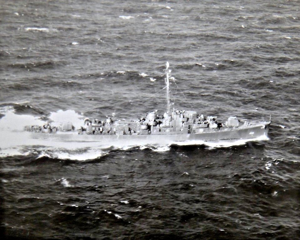 USS Corbesier (DE-438) underway at sea, in 1945