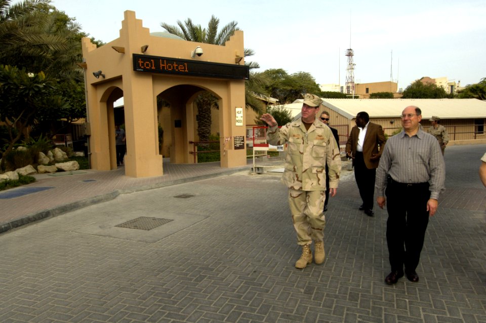 US Navy 060131-N-2568S-023 Secretary of the Navy (SECNAV), the Honorable Dr. Donald C. Winter, tours Naval Support Activity, Bahrain