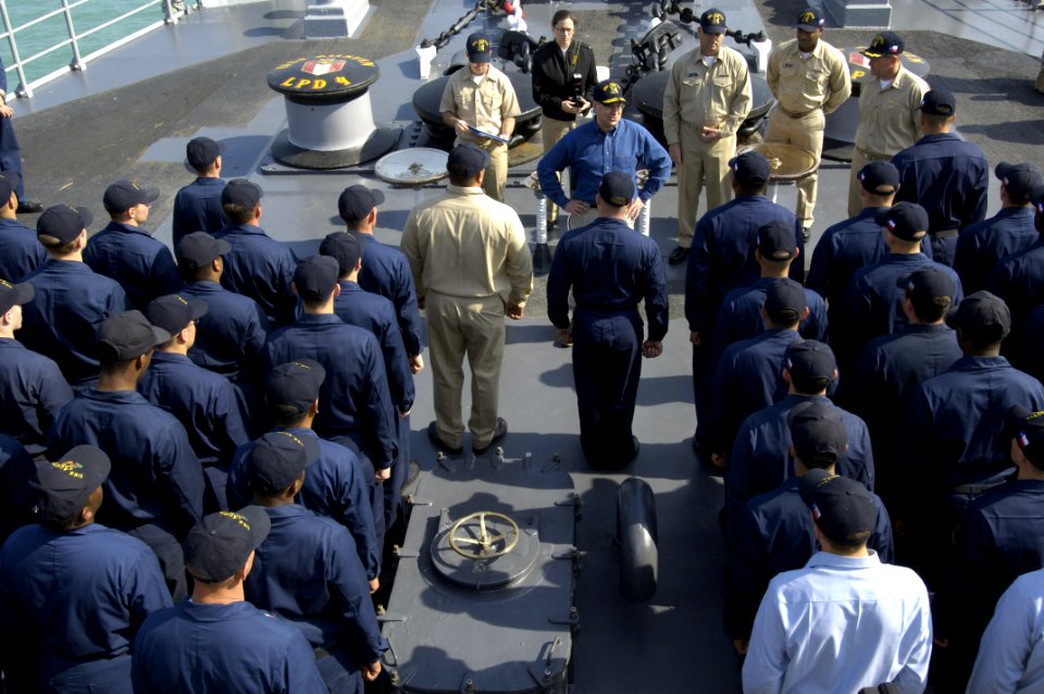 US Navy 060130-N-2568S-099 Secretary of the Navy (SECNAV), the Honorable Dr. Donald C. Winter, talks to the crew of the amphibious transport dock ship USS Austin (LPD 4)
