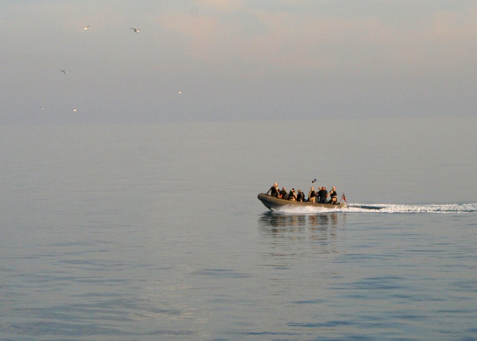 US Navy 060227-N-5002M-007 A Visit, Board, Search and Seizure (VBSS) team assigned to the guided-missile cruiser USS Cape St. George (CG 71) transits the Persian Gulf to conduct a boarding in support of Maritime Security Opera