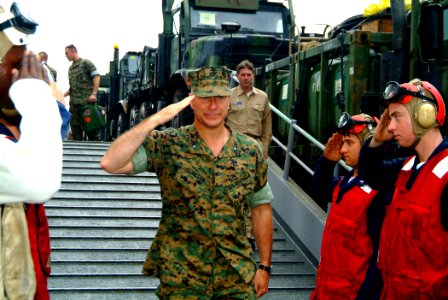 US Navy 060225-N-4772B-127 Commanding General, 3rd Marine Division, Commander, Joint Task Force Balikatan 2006, U.S. Marine Brig. Gen. Mastin M. Robeson