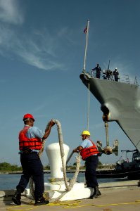 USS Farragut DVIDS107255