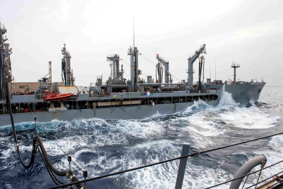 USS Farragut (DDG 99) 150730-N-VC236-038 (20218208195)