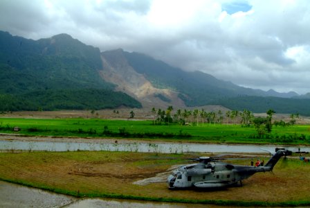 US Navy 060224-N-4772B-196 A CH-53E Sea Stallion lands near the site of a massive Feb. 17 landslide on the island of Leyte