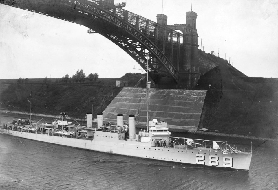 USS Flusser (DD-289) transiting the Kiel Canal c1924