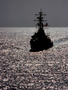 USS Forrest Sherman (DD-931) underway in 1974