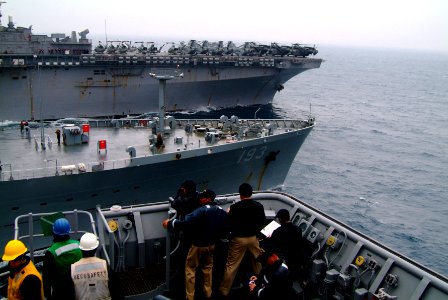 US Navy 060401-N-4772B-016 The amphibious dock landing ship USS Harpers Ferry (LSD 49) pulls alongside starboard of the Military Sealift Command (MSC) underway replenishment oiler USNS Walter S. Diehl (T-AO 193)