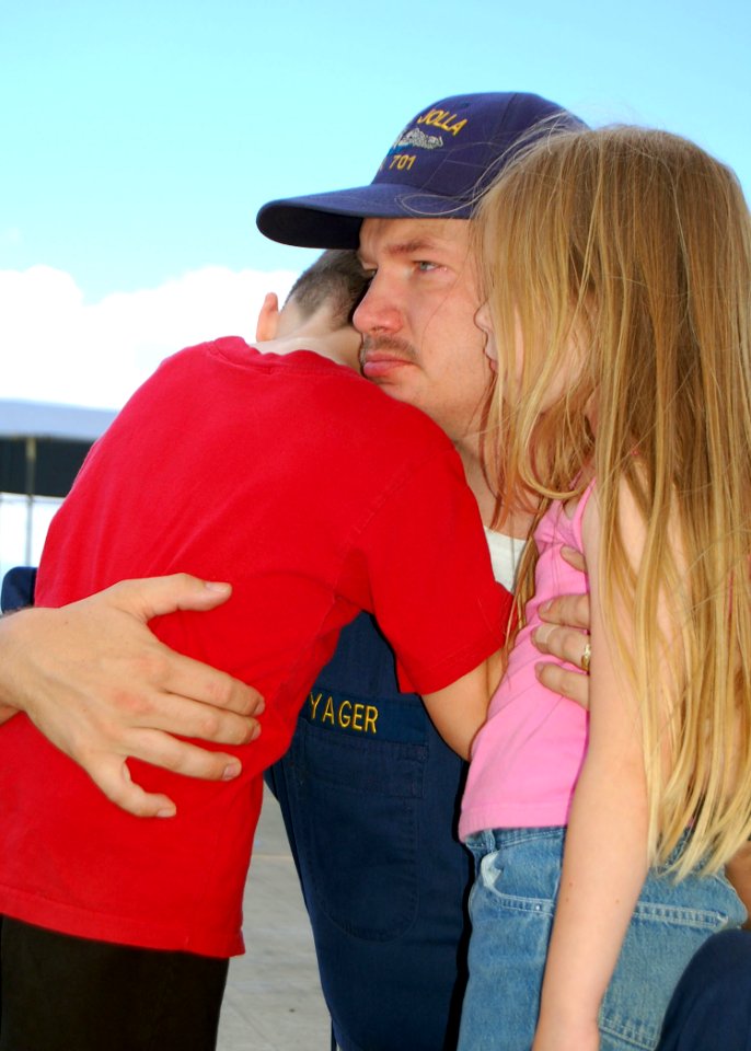 US Navy 060516-N-0879R-004 Friends and family members say aloha as USS La Jolla departed its homeport for a Western Pacific deployment
