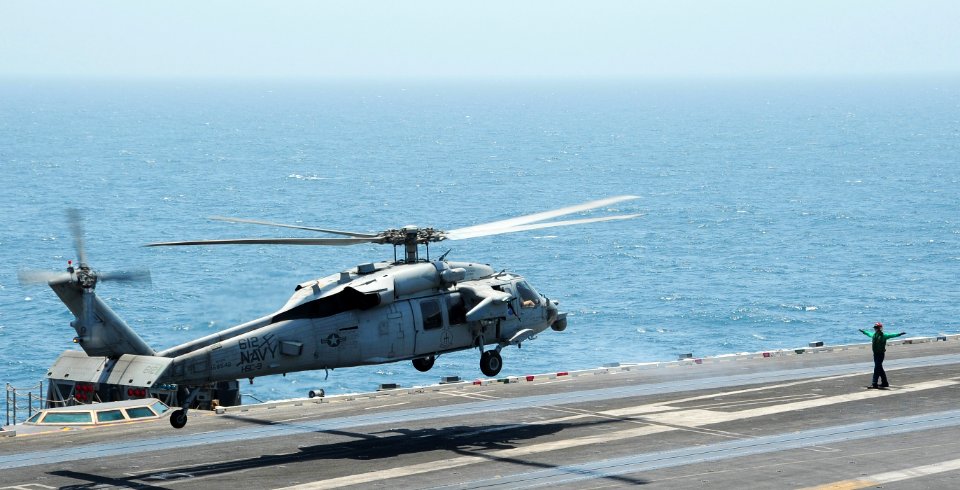 USS George H.W. Bush (CVN 77) 140623-N-MU440-057 (14493437824)