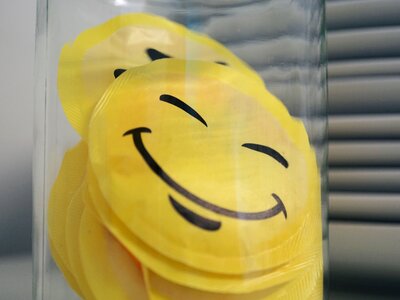 Cover smile yellow photo