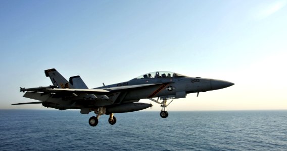 USS George H.W. Bush (CVN 77) 140701-N-CS564-130 (14583190894)