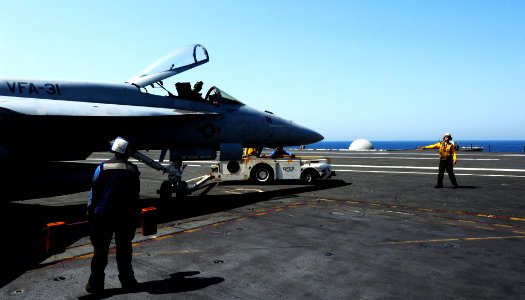 USS George H.W. Bush (CVN 77) 140702-N-CZ979-239 (14398343320)