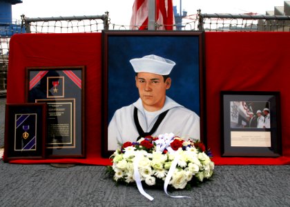 US Navy 060614-N-4953E-001 Guided-missile destroyer USS Stethem (DDG 63) Sailors participate in a memorial for the ship's namesake photo