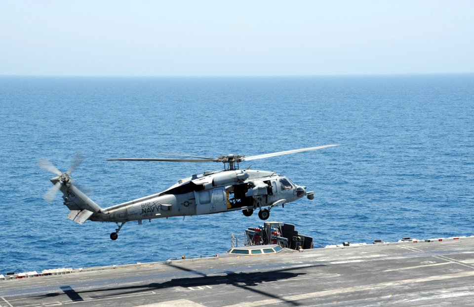 USS George H.W. Bush (CVN 77) 140624-N-MU440-119 (14501398164)