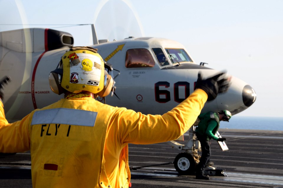 USS GEORGE H.W. BUSH (CVN 77) 140624-N-XI307-199 (14517556122)