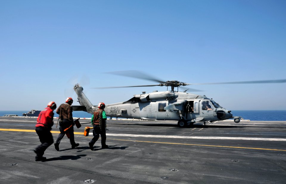 USS GEORGE H.W. BUSH (CVN 77) 140625-N-CS564-065 (14495521606)