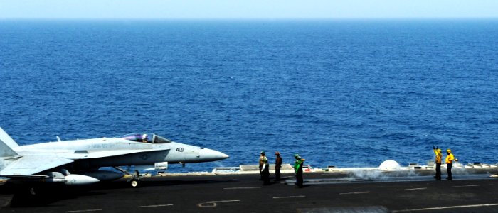 USS George H.W. Bush (CVN 77) 140623-N-CZ979-003 (14471634386)