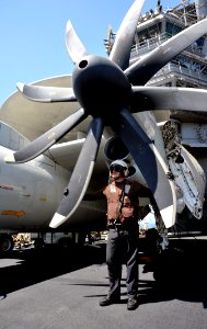 USS GEORGE H.W. BUSH (CVN 77) 140625-N-CS564-018 (14495527286)