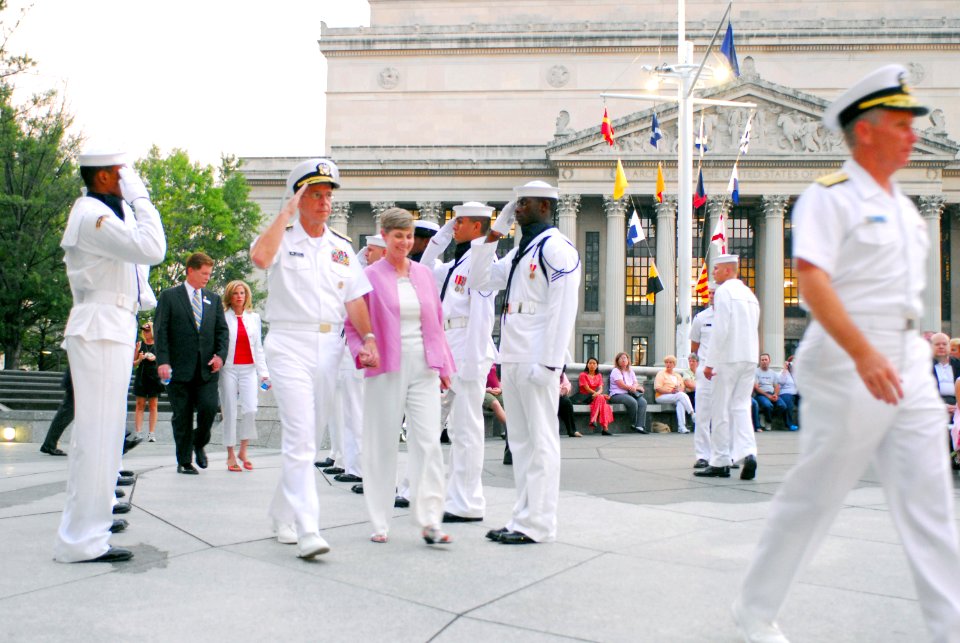 US Navy 060822-N-0696M-093 Chief of Naval Operations (CNO) Adm. Mike Mullen and Mrs. Mullen arrive through sideboys at the U.S Navy Memorial for the Concert on the Avenue