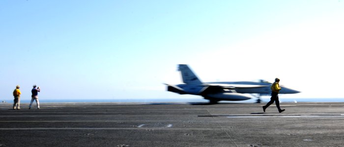 USS GEORGE H.W. BUSH (CVN 77) 140625-N-CZ979-003 (14517538602)