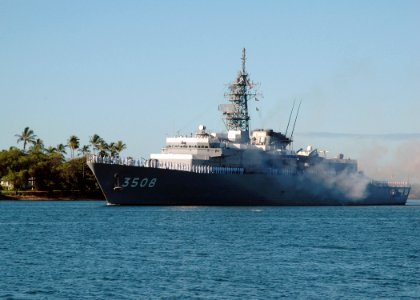 US Navy 060818-N-4965F-004 Sailors stationed aboard JDS Kashima (TV 3508) man the rails while rendering honors during a 21-gun salute as they enter Pearl Harbor